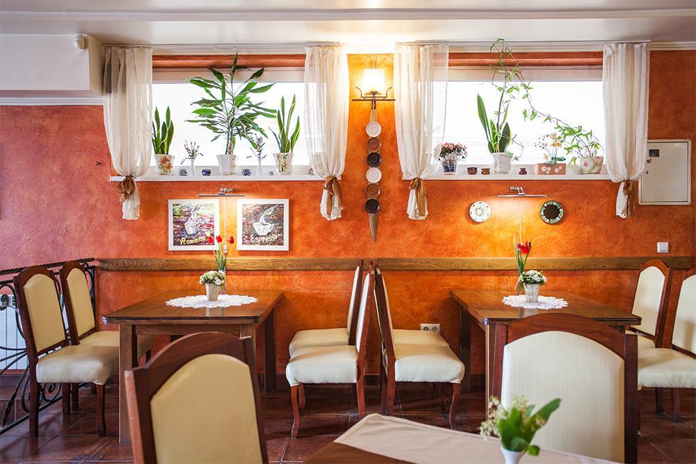Gracia Hotel แบรฮอฟ ภายนอก รูปภาพ